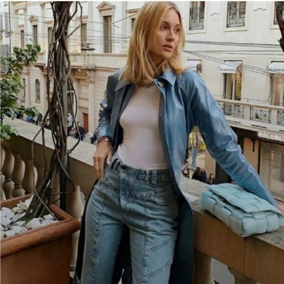 Retrofete Taylor Jeans Revolve in Light Wash Denim - Picture 3 of 10